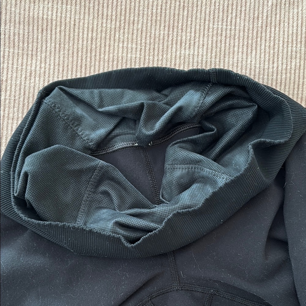 Lululemon Black High-Waisted Leggings - Picture 5 of 5
